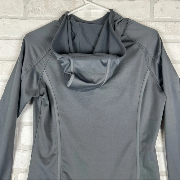 🩶 Athleta Medium Hoodie Plush Tech Running Pullover Hooded Sweater 138249 Gray - Picture 10 of 13